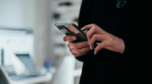 LPの成果を最大化するためのABテストツール。おすすめ3選と選び方・成功の秘訣のアイキャッチ。